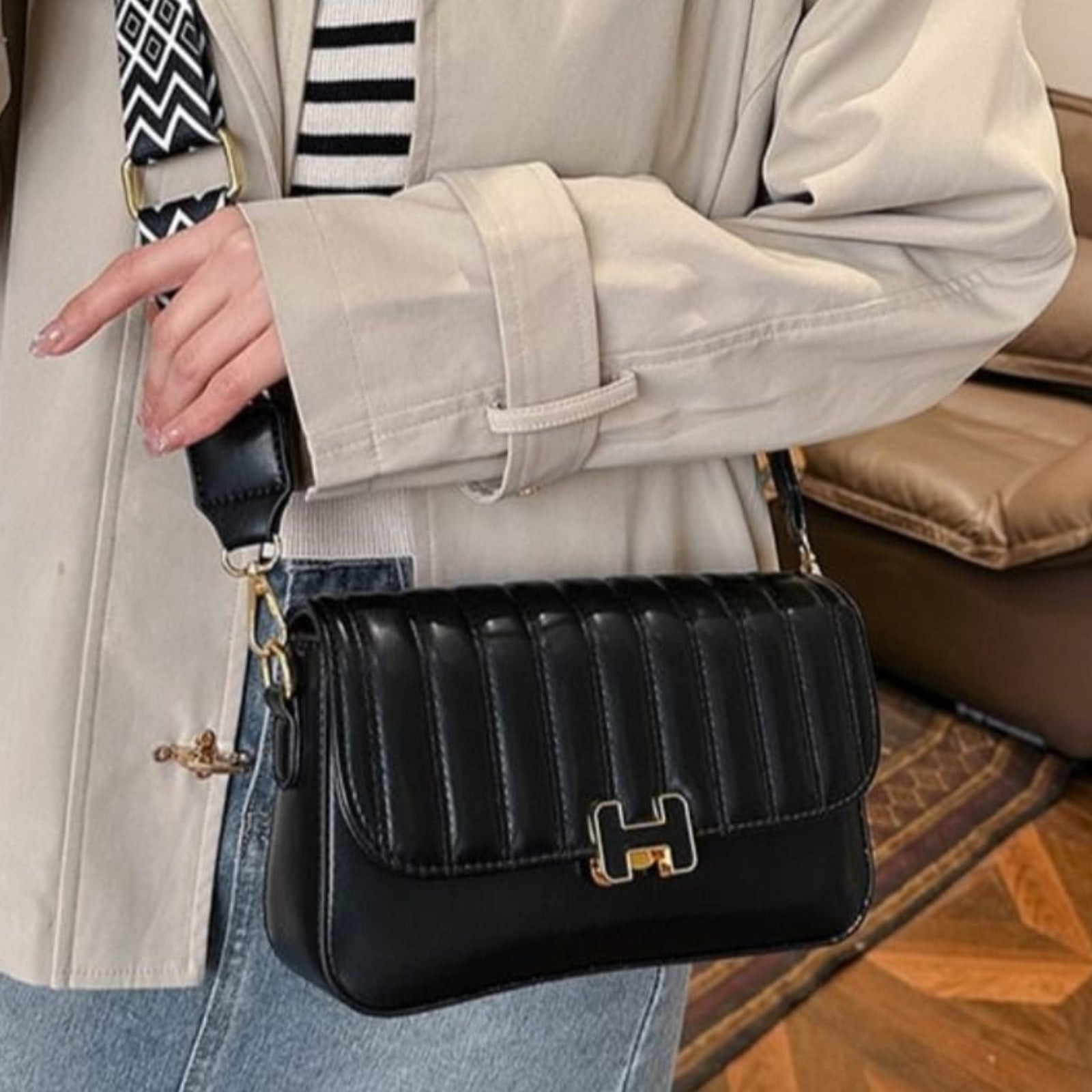 Black Tana Sling Bag