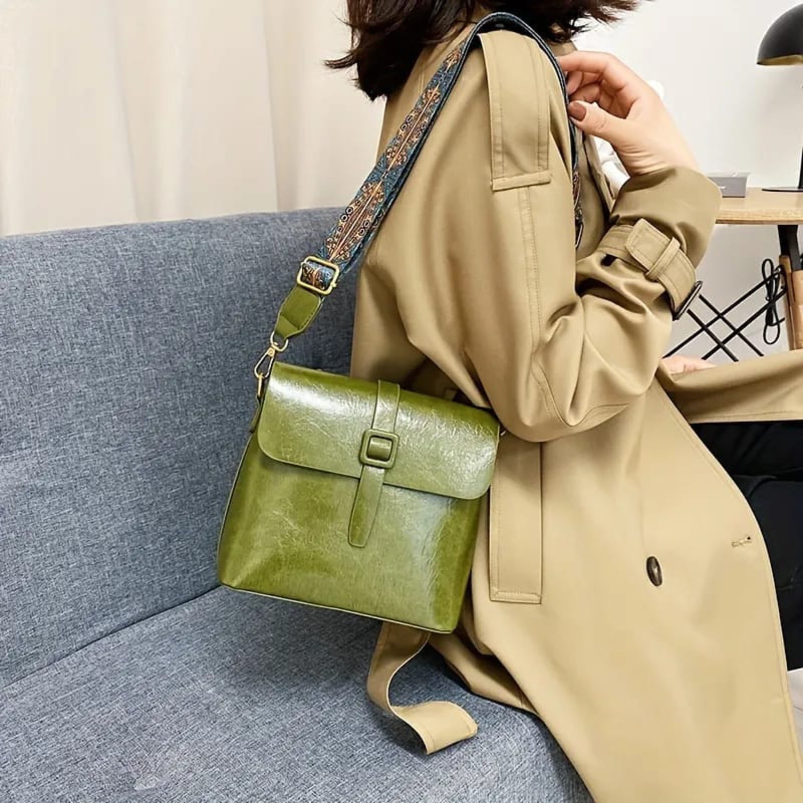 Green Elegantly Flap Sling Bag