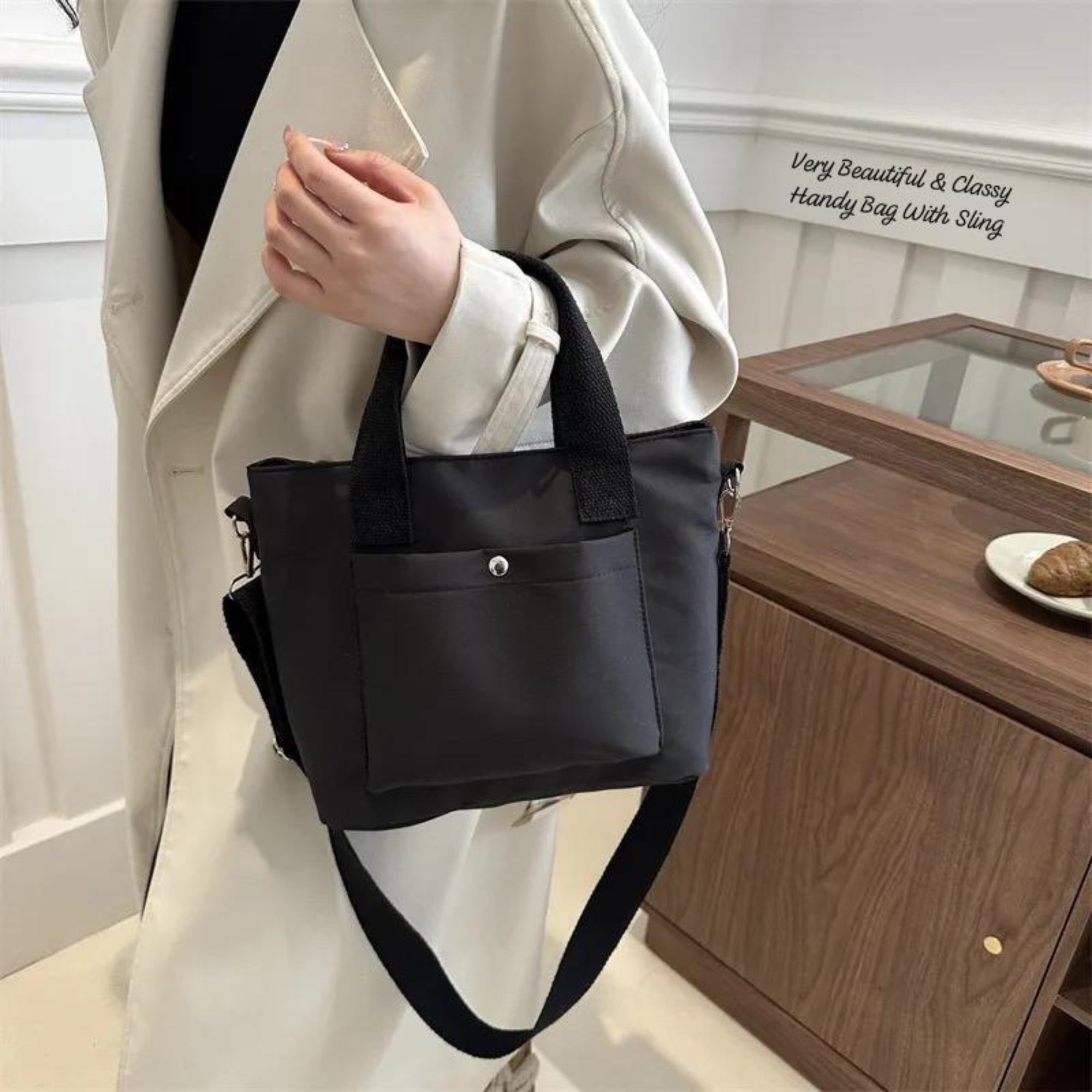 Black Nori Canvas Shoulder Bag